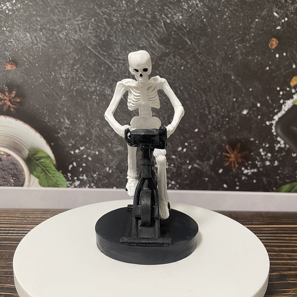 Funny Animatronic Skeleton